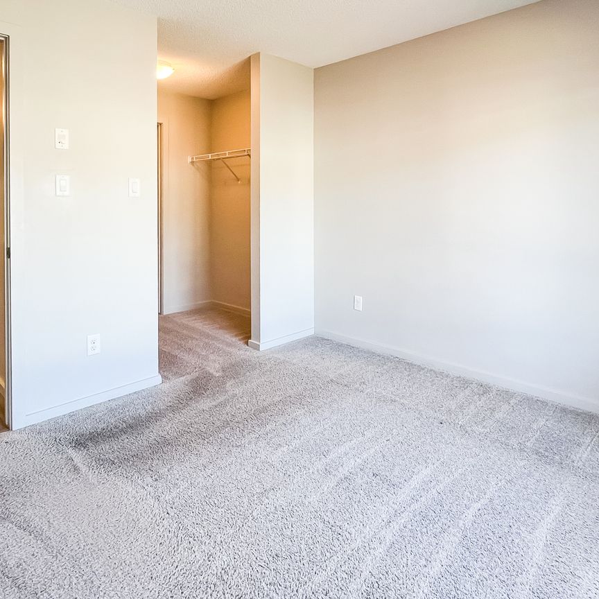 Modern 2 Bed, 2 Bath Condo In Vibrant Windermere - Photo 1