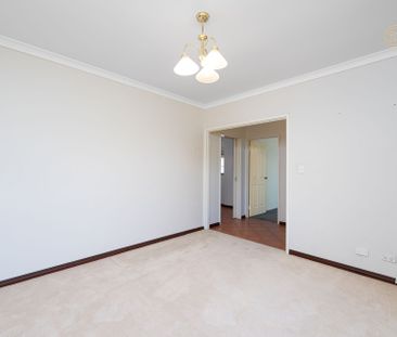 Great Size Home in a Great Location @ $850 Per Week - Photo 2