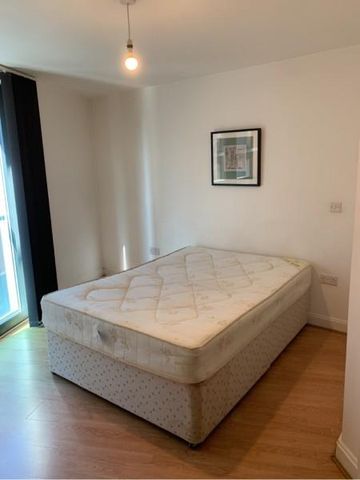 2 bedroom apartment to rent - Photo 5