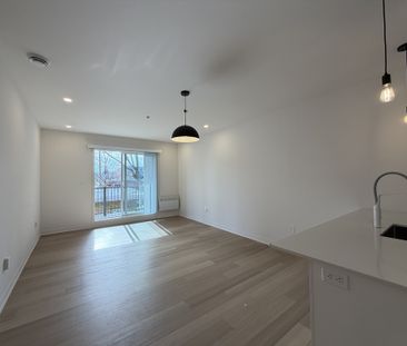 ⭐ APPARTEMENT 4 1/2 MODERNE ET NEUF - Photo 3