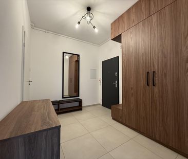 Komfortowe 2 pokojowe mieszkanie w samym sercu miasta! - Zdjęcie 3