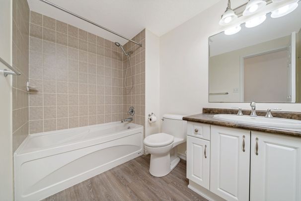 For Lease - 571 Wild Iris Avenue, Waterloo, Ontario - Photo 1