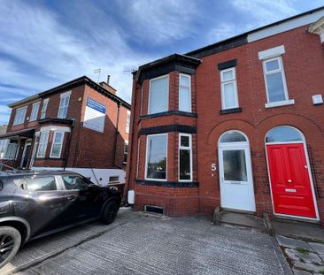 1 bedroom in a house share to rent - Photo 3