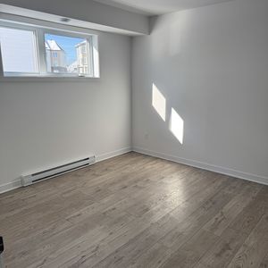 5 1/2 à Louer - Sept 2026- St-Jérôme - Photo 2