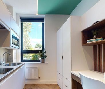 Studio to rent - Photo 1