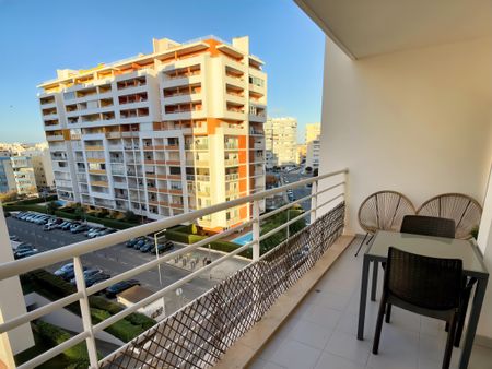 Apartamento T0 transformado em T1 para Arrendamento em Portimão - Photo 4