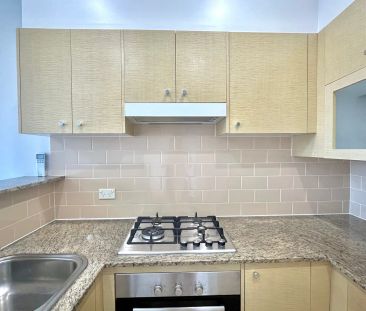 North Facing| Near NEW| Timber Flooring| Quiet One Bedder in Epping - Photo 5