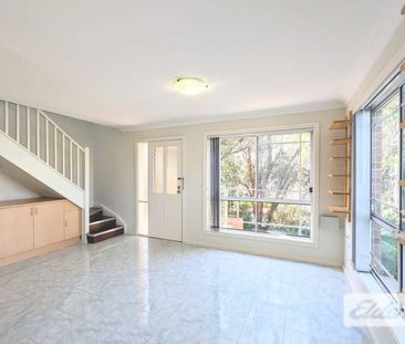 Two-Bedroom Brick Townhouse with Private Courtyard - Photo 3