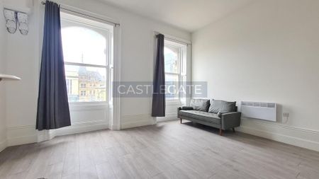 1 bedroom ground floor flat to rent - Photo 5