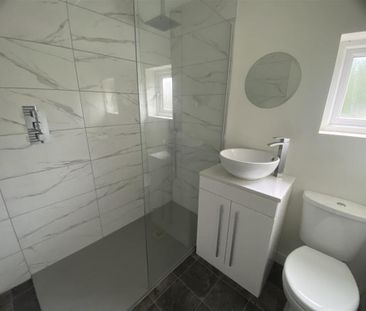 2 bedroom detached house to rent - Photo 6