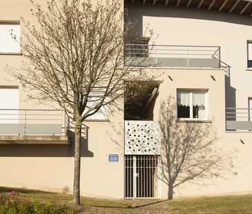 appartement à louer en rez de jardin avec balcon - Photo 3