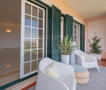 2 room luxury Flat for rent in Beloura (Sao Pedro Penaferrim), Sint... - Photo 2