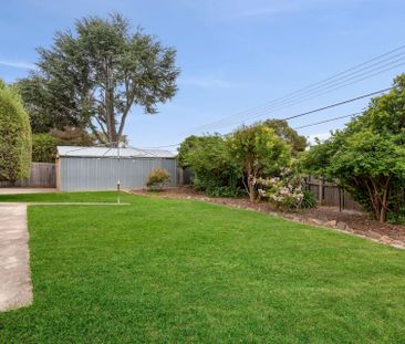 5 Allwood Street Chifley ACT - Photo 5