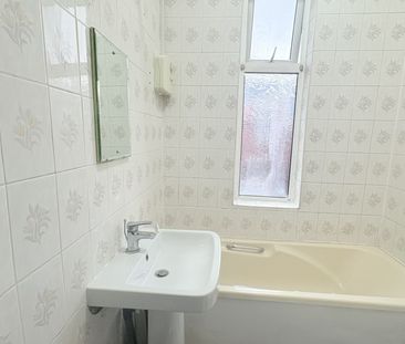 Plover Street, Preston - Photo 6