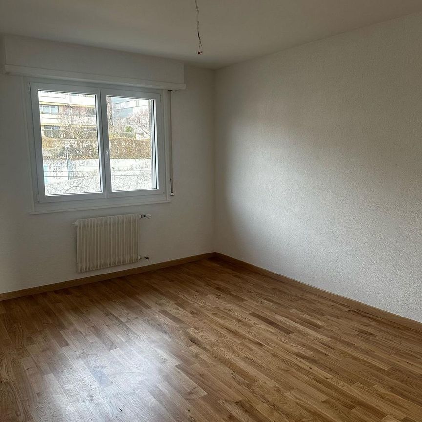 Appartement rénovée de 4,5 pièces à Pully - Photo 1