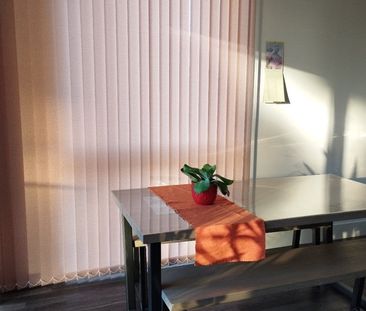 1 Bed Flat, Moulding Lane, SE14 - Photo 4