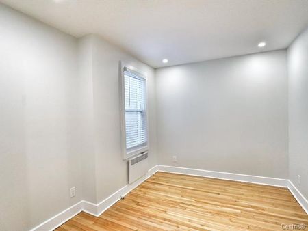 Unit None: Entire unit - Photo 5