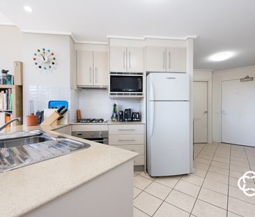 311/2 The Piazza, 2127, Wentworth Point Nsw - Photo 6