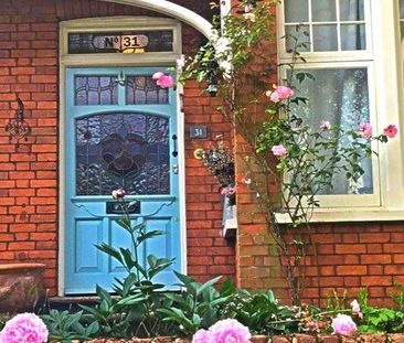 6 bedroom semi-detached house to rent - Photo 1