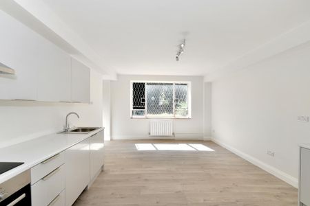 1 bedroom flat to rent - Photo 2