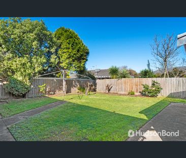 202 Mahoneys Road, Burwood East, Vic 3151 - Photo 3