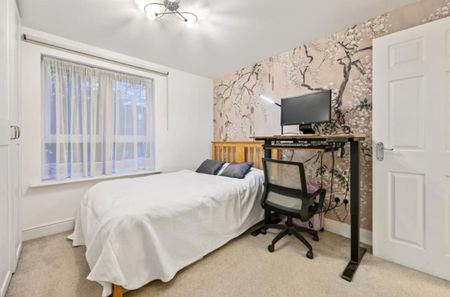 Greenview Close - Photo 4