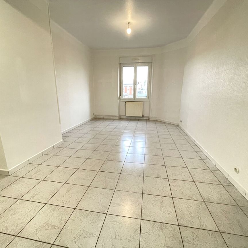 Location Appartement 4 pièces 74m² - Photo 1