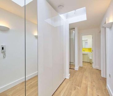 Chatham Road, London, SW11 - Photo 3