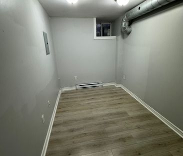 140 Osgoode - Photo 1