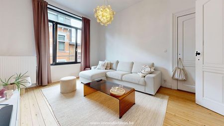 LIEGE – Guillemins – Bel appart. duplex 2 ch.+ terrasse - Loyer: 900,00 € / mois - Foto 2