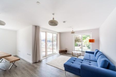 Sovereign Point, Bath, BA2 - Photo 3