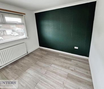 3 bedroom end of terrace house to rent - Photo 5