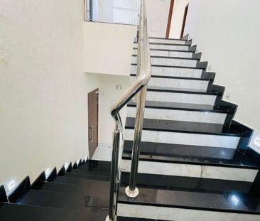 Electricity, citizen, deluxe finishing - Photo 6