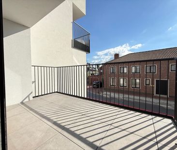 Appartement te huur - Photo 1