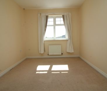 3 Bedroom Town House - Photo 5