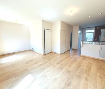 Location Appartement 2 pièces 48m² ROMANS SUR ISERE 26100 - Photo 6