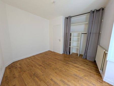 Location Maison 5 pièces 95m² VITRE 35500 - Photo 2