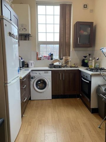 2 bedroom flat to rent - Photo 4