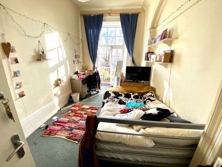 6 bedroom house share to rent - Photo 3