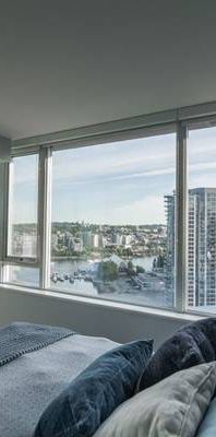 2 Bedroom 2 Bath Suite Downtown area Beautiful Views! Fully Furnished - Photo 1