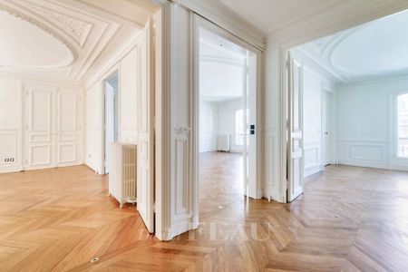 Location appartement, Paris 5ème (75005), 8 pièces, 237 m², ref 86083969 - Photo 2