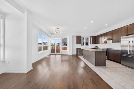 For Lease - 160 Bawden Drive, Richmond Hill, Ontario - Photo 4