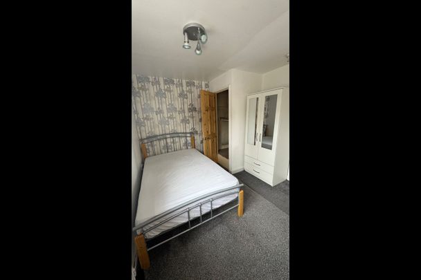 Room in a Shared House, Waterworks, B16 - Photo 1