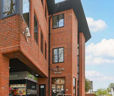Kingsgate House, Stanmore, HA7 - Photo 1