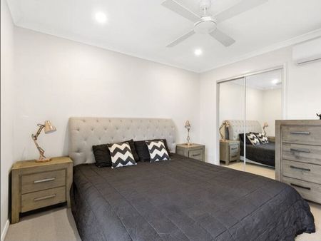 Townhouse in Cova Estate - Pool & Gym Facilities - Photo 2