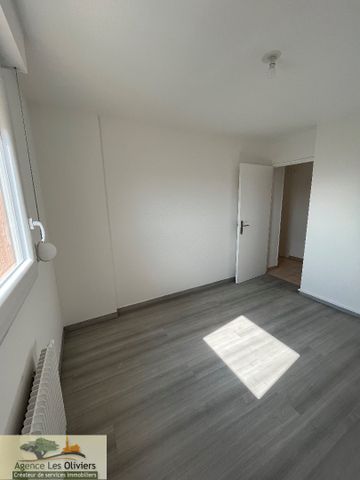 Location Appartement 2 pièces 45m² MONTPELLIER 34070 - Photo 3