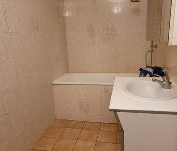 Location Appartement 4 pièces 90m² ANZIN 59410 - Photo 6