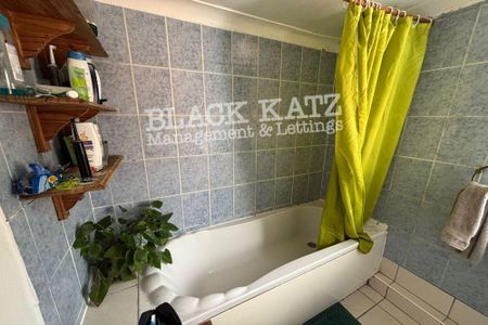 4 bedroom house to rent - Photo 4