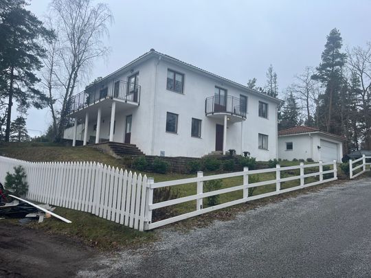 Johan Häggs väg, Saltsjö-Duvnäs - Photo 1