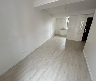 Location Appartement 2 pièces 32m² COULOMMIERS 77120 - Photo 2
